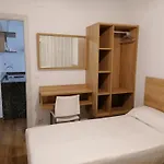 Regollera Premium Con Garaje דירה