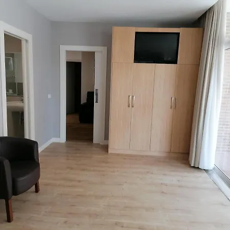 Regollera Premium Con Garaje * נוחה